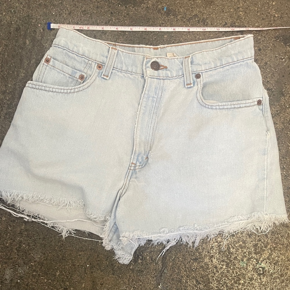 Vintage Levi’s bleach Denim Women Shorts (1993)